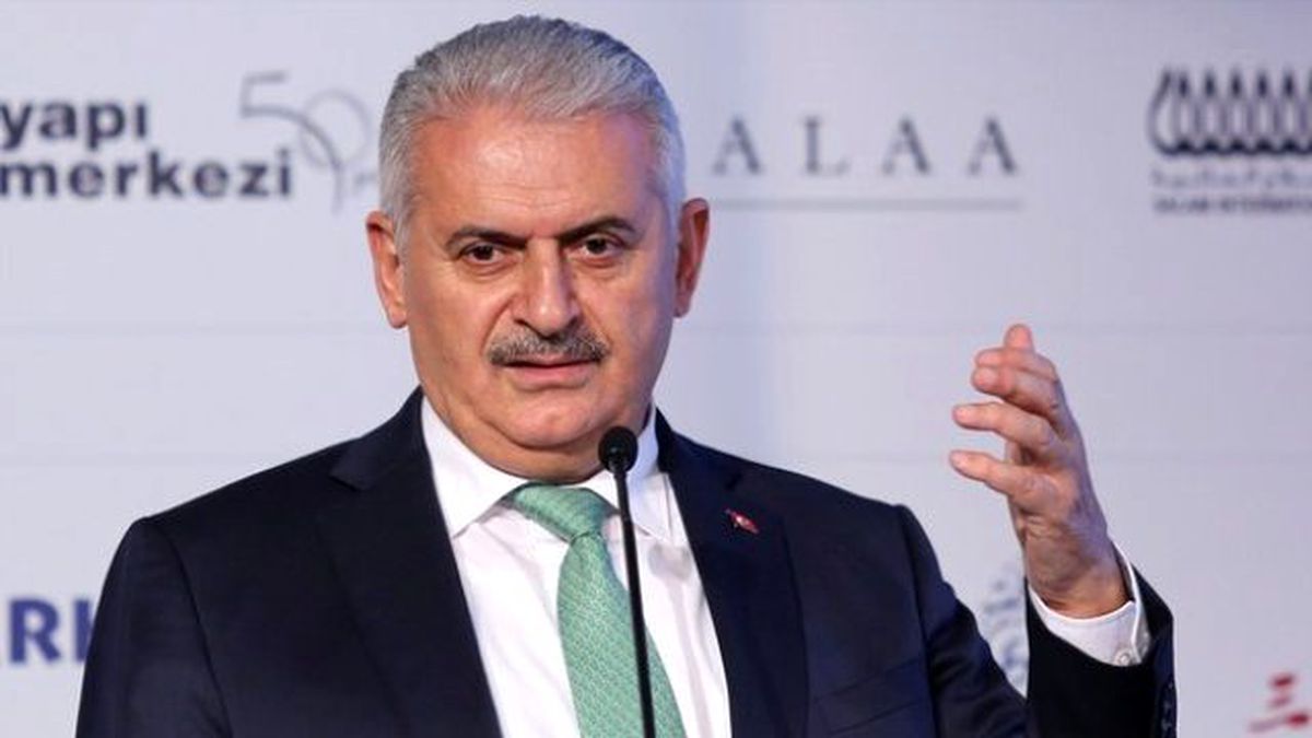 Başbakan Yıldırım: Bugün Bayraklarımızı Yarıya İndiriyoruz