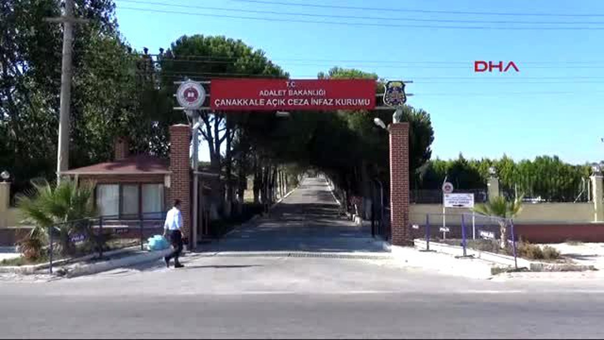 Çanakkale\'de Fetöpdy Davasının 2\'nci Duruşmasında 2 Tahliye