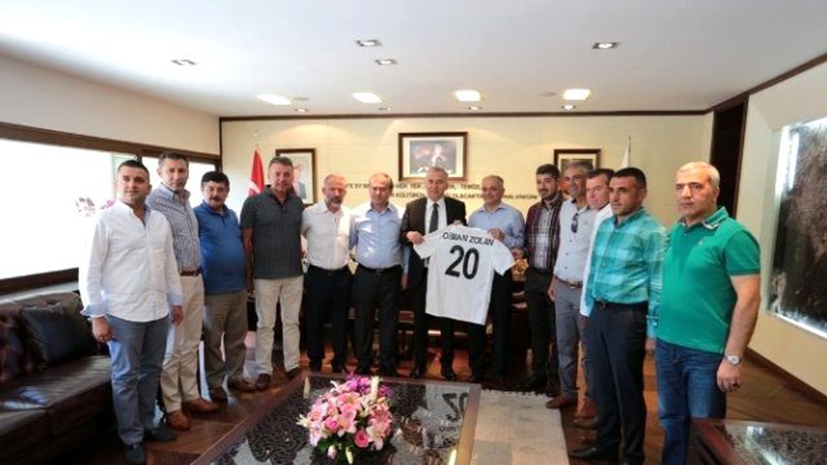 Denizlispor Yeni Yönetimi Başkan Zolan\'ı Ziyaret Etti