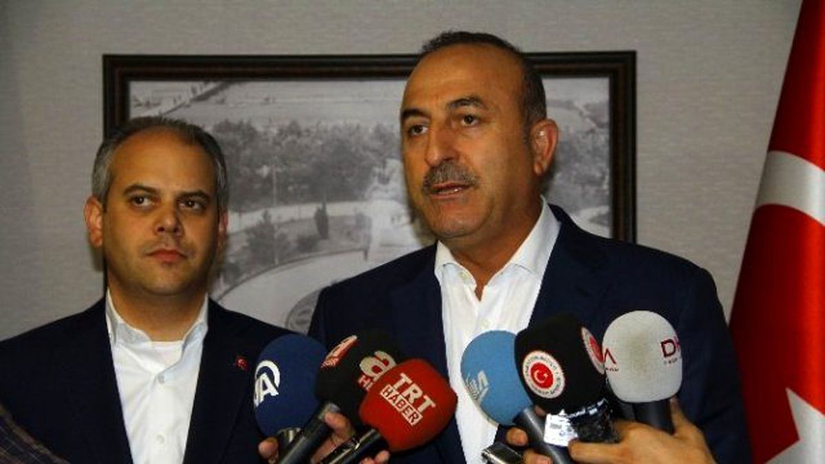Dışişleri Bakanı Çavuşoğlu, Fransa\'daki Terör Saldırısını Kınadı