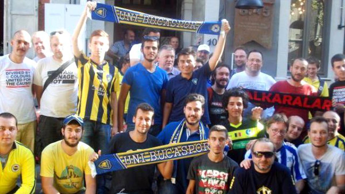 Dünyanın Taraftarı İzmir\'de Buluştu