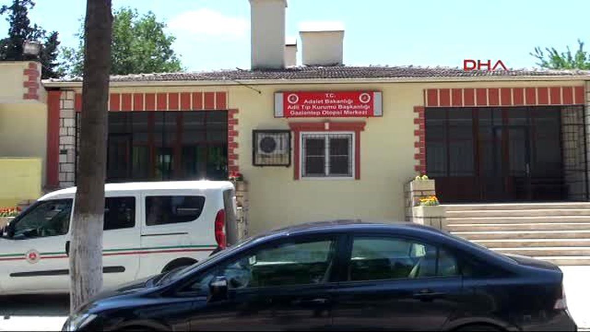 Gaziantep Evinde Bıçaklı Saldırıya Uğrayan Kadın Öldü