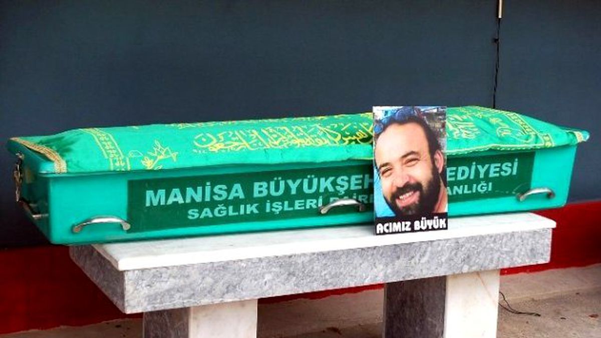 Gökhan Öğretmen Salihli\'yi Yasa Boğdu