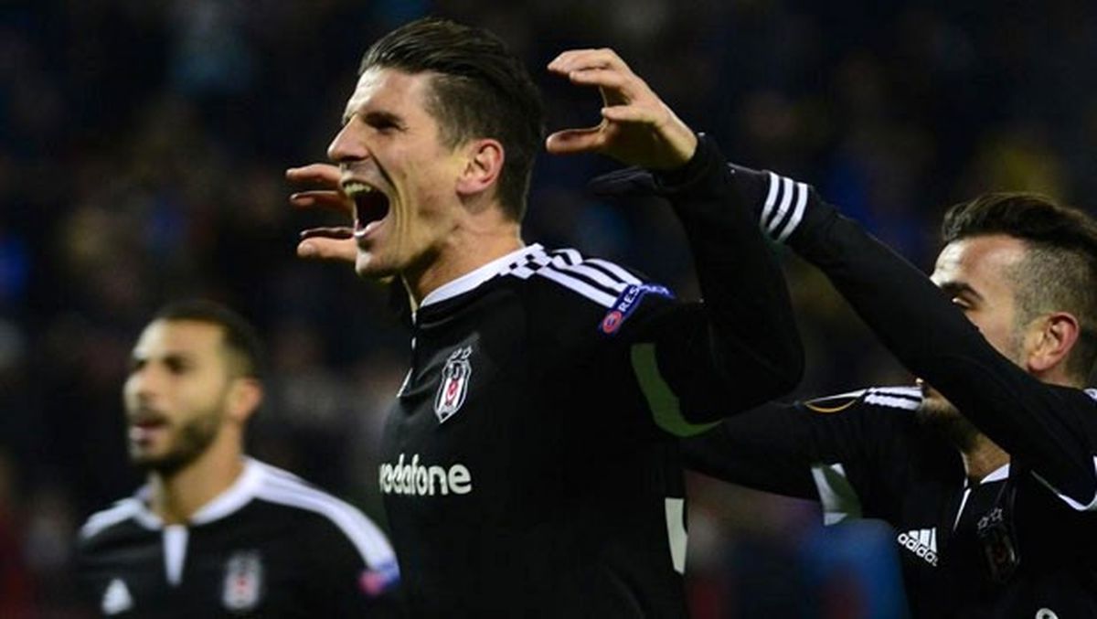 Gomez Sabırları Taşırdı