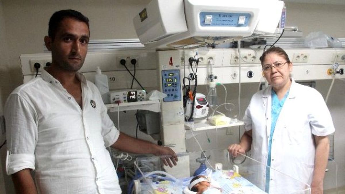 İşsiz Aileye Dördüz Bebek Sürprizi