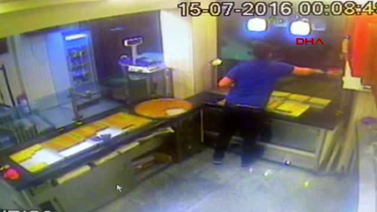 Kocaeli Vurulma Anı Güvenlik Kameraları Tarafından Kaydedildi