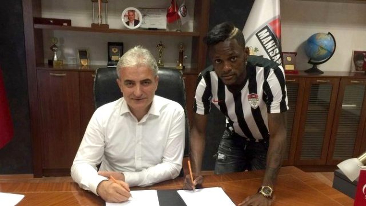 Manisaspor\'da Bakaki 3 Yıllık Sözleşme İmzaladı