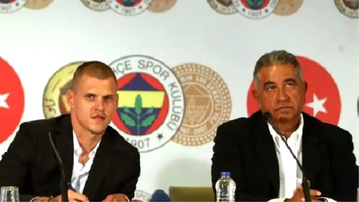 Martin Skrtel İmzayı Attı