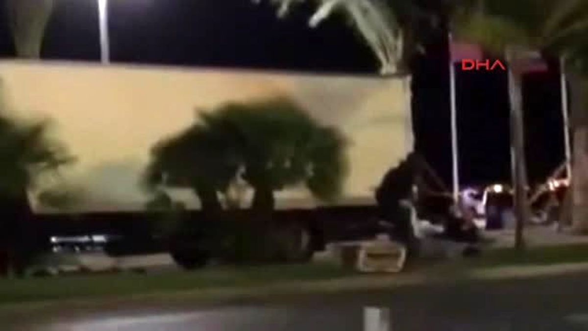 Nice Saldırganına Polisin Müdahale Anı Kameralara Yansıdı