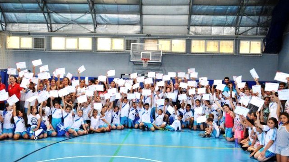 Nilüfer Belediyespor Yaz Spor Okullarında Sertifika Sevinci