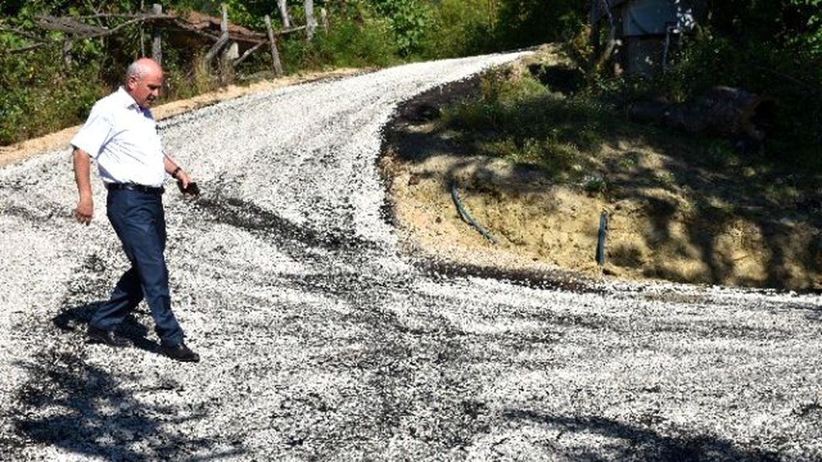 Özel İdare Asfalt Çalışmalarını Yenice\'de Sürdürüyor