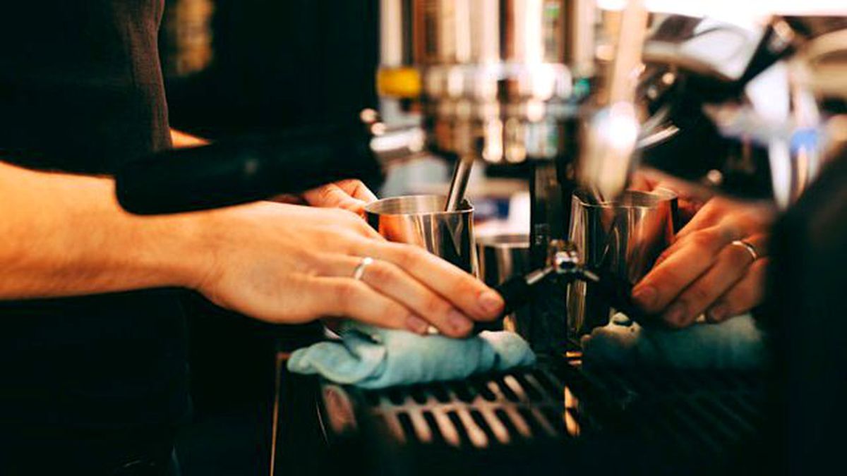 Pokemon GO Oynamak İçin İşinden Ayrıldı