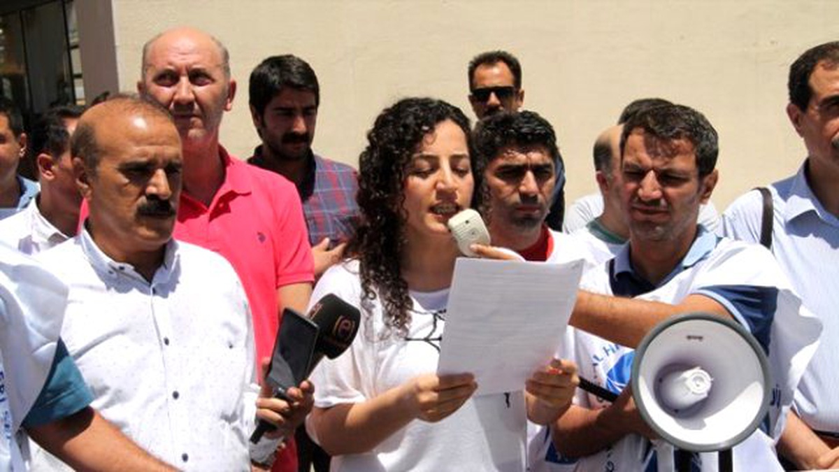 SES: Aciller Kız Bakma Yeri Değil