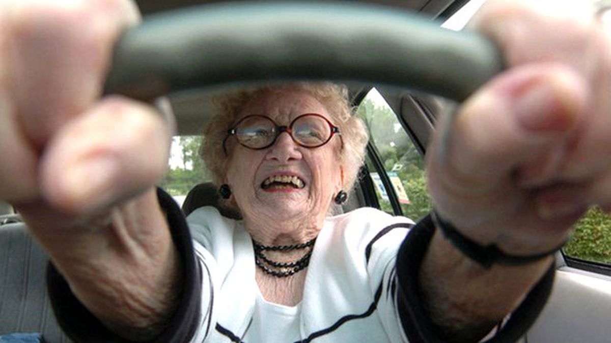 Trafik Sigortasında Gerekirse Tarifeyi Bakanlık Belirleyecek