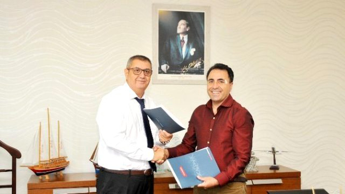 Üniversite ve Hastane Eğitim İçin El Sıkıştı