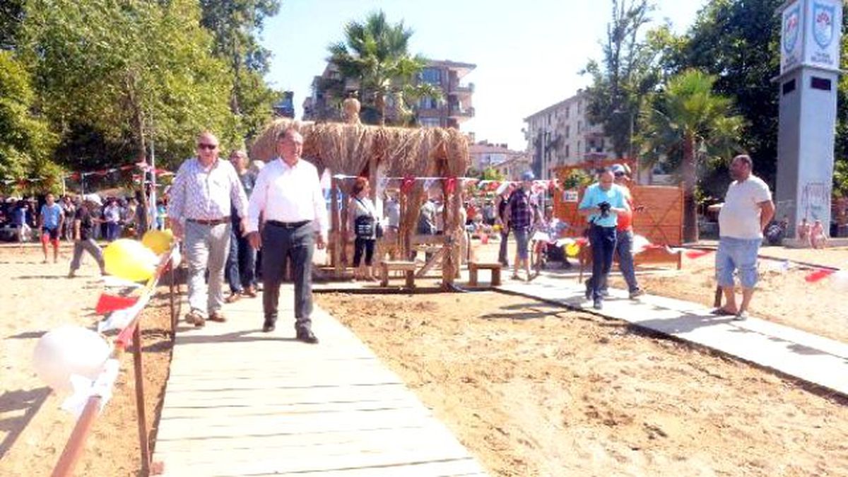 Yalova\'da 2. Engelliler Plajı Hizmette