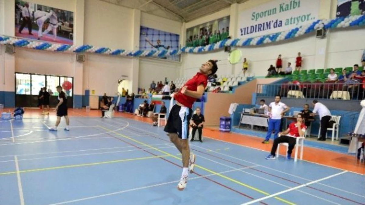 Yıldırım\'da Uluslararası Badminton Heyecanı