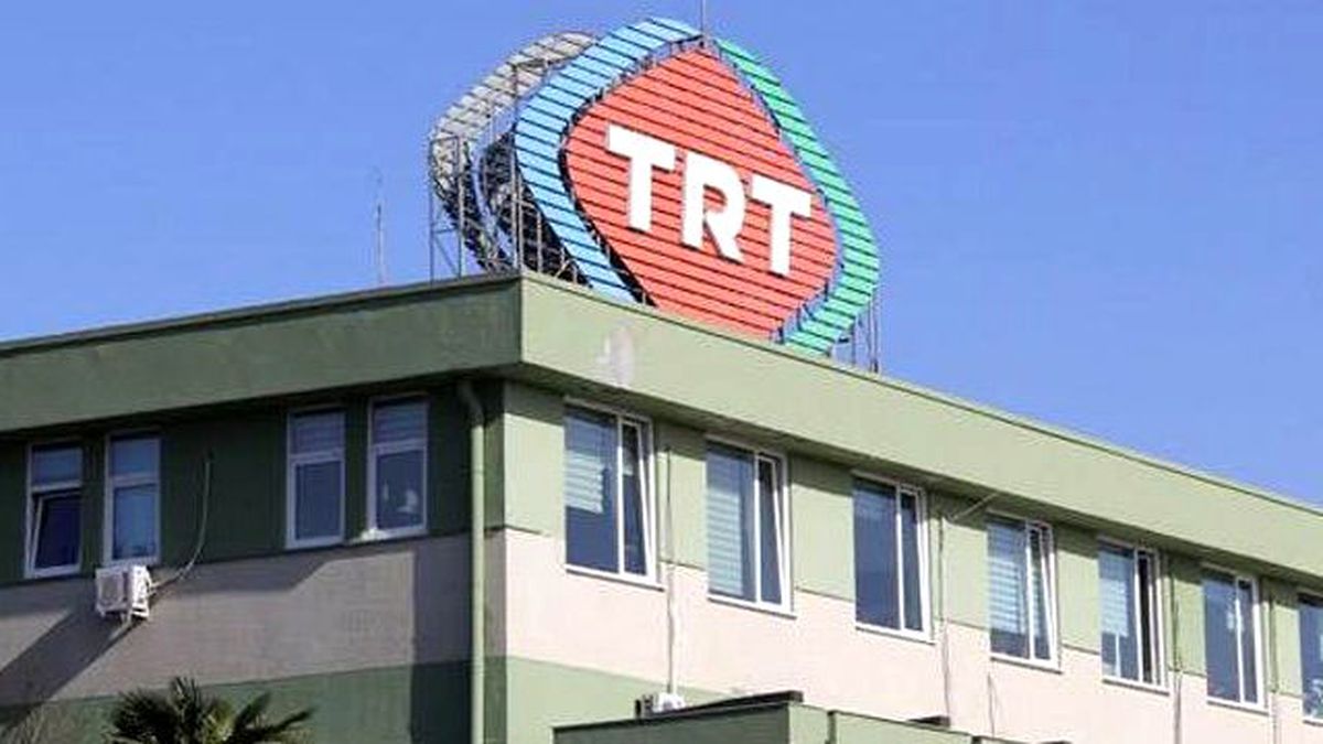 TRT'ye El Koymak İsteyen Askerler, Tepki Sonucu Sivil Kıyafetle Kaçtı