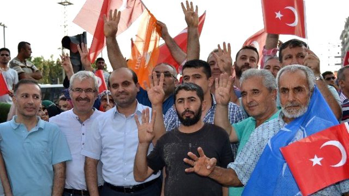 Adana\'da "Milli İradeye Sahip Çıkma Yürüyüşü"