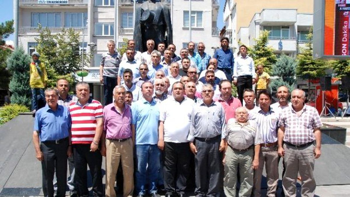 Aksaray\'da Muhtar ve Çiftçilerden Darbe Girişimine Tepki
