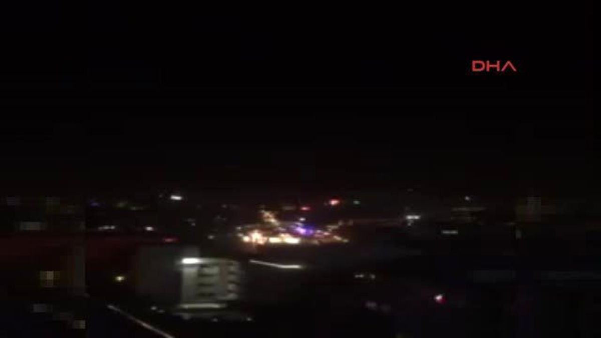 Ankara\'da Jetler Alçak Uçuş Yaptı