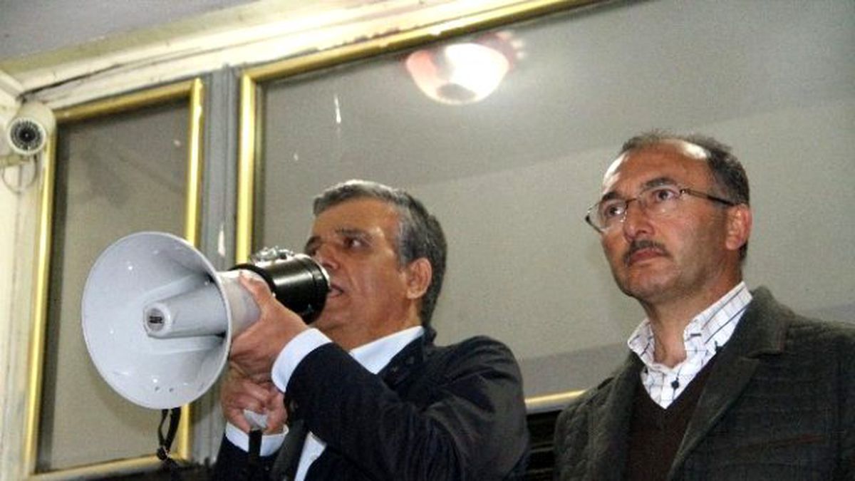 Ardahan Valisi İbrahim Özefe, \'Bu Yürek Toplu Vurdukça, Ardahan Burada Oldukça, Bu Milletin Özü,...