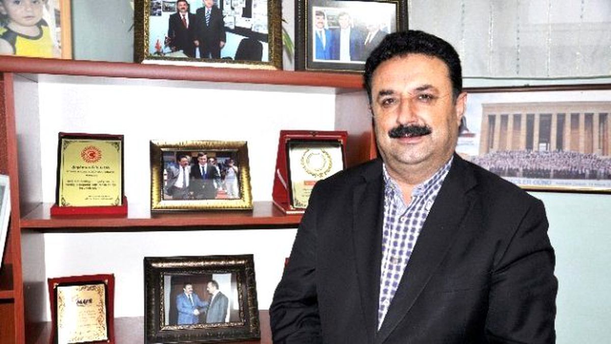 Başkan Solgun Darbe Girişimini Lanetledi