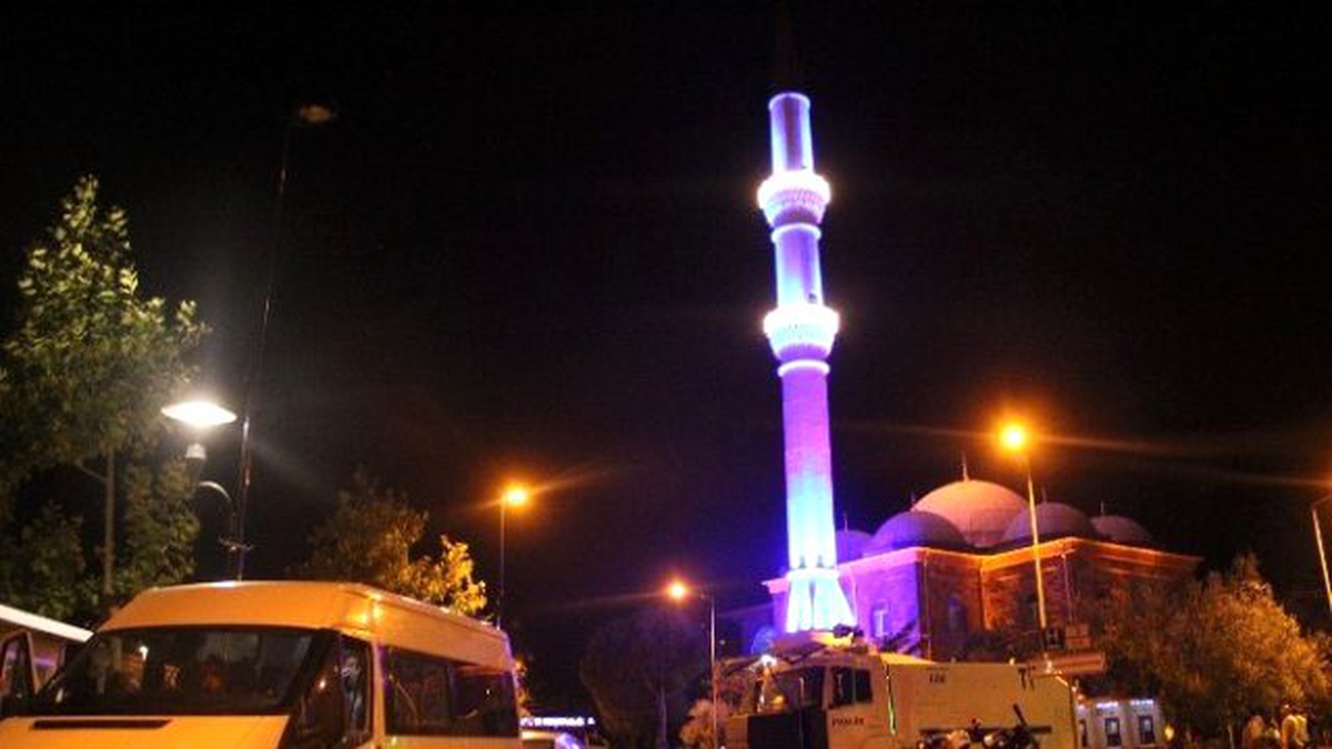 Çanakkale Boğaz Komutanlığı Önünde Önlem