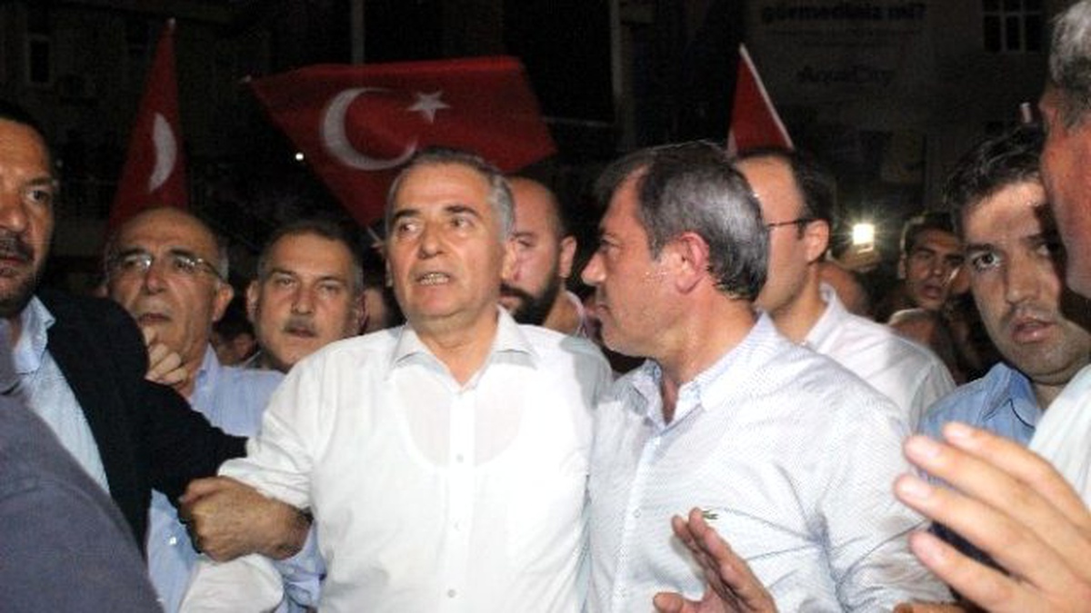 Denizli\'de Yaşananlara Karşı Halk Ayağa Kalktı