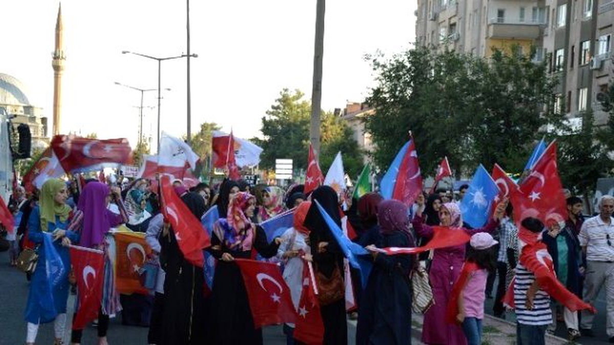 Diyarbakır, Erdoğan\'ın Çağrısına Cevap Verdi