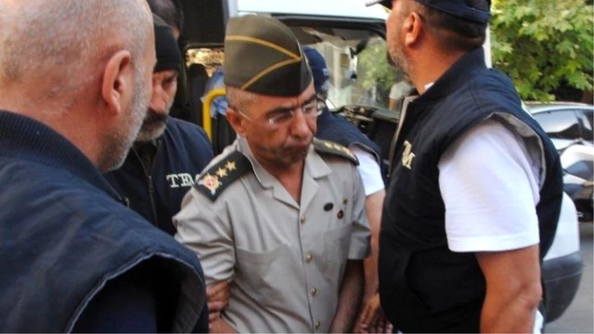 Ege Ordusu Komutanlığı Kurmay Başkanı Tümgeneral Memduh Hakbilen Gözaltında