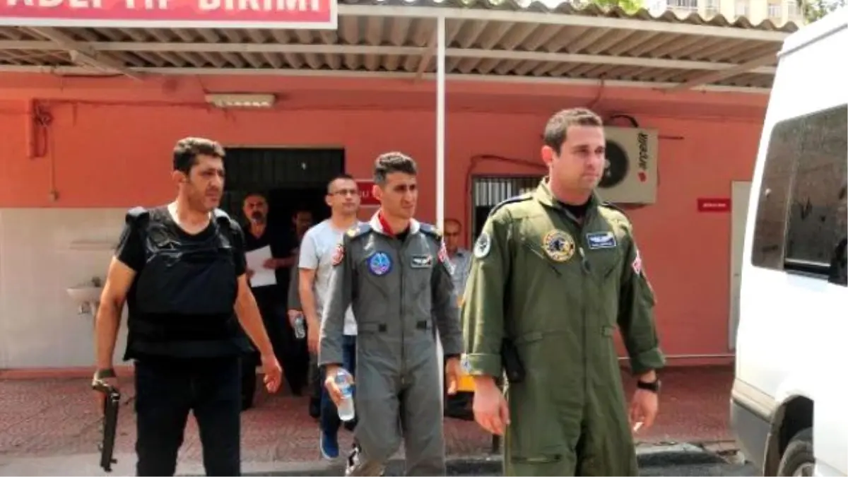 Hava Pilot Tuğgeneral Bekir Ercan Van da Gözaltına Alındı (2)