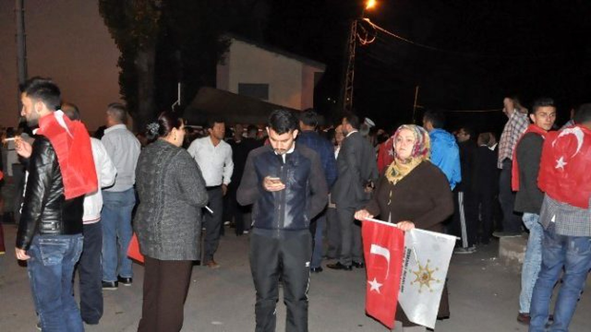 Karslılar Sabaha Silah Sesleriyle Uyandı