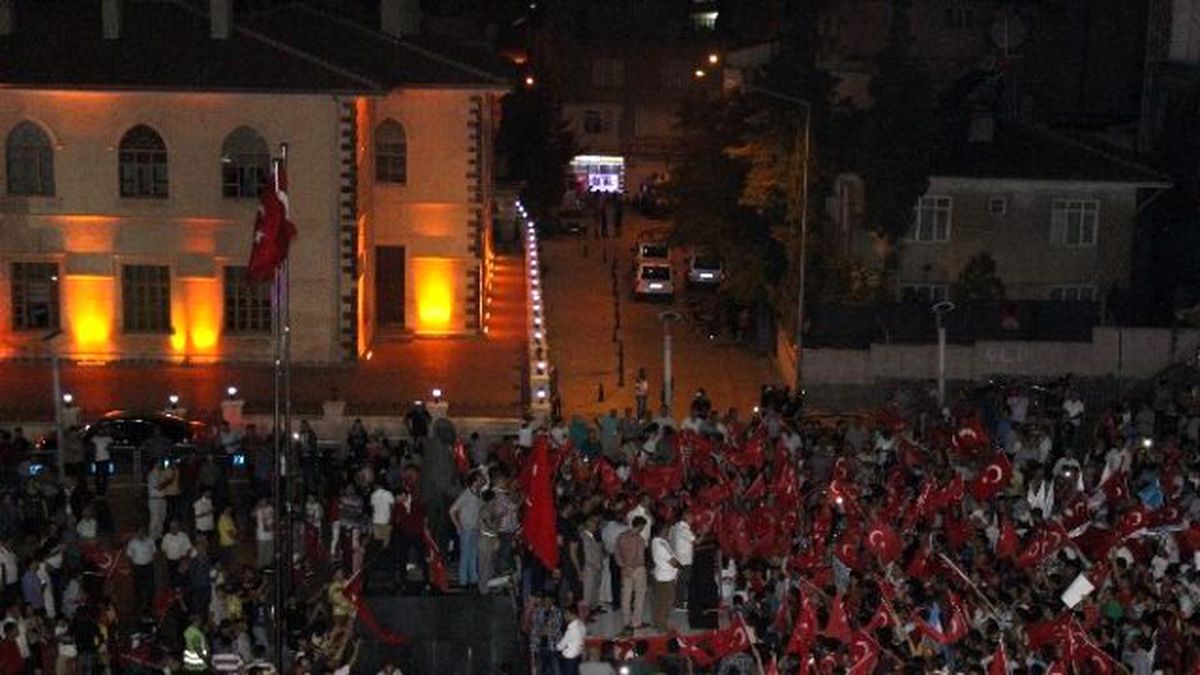 Kilis\'te, Darbeciler Protesto Edildi