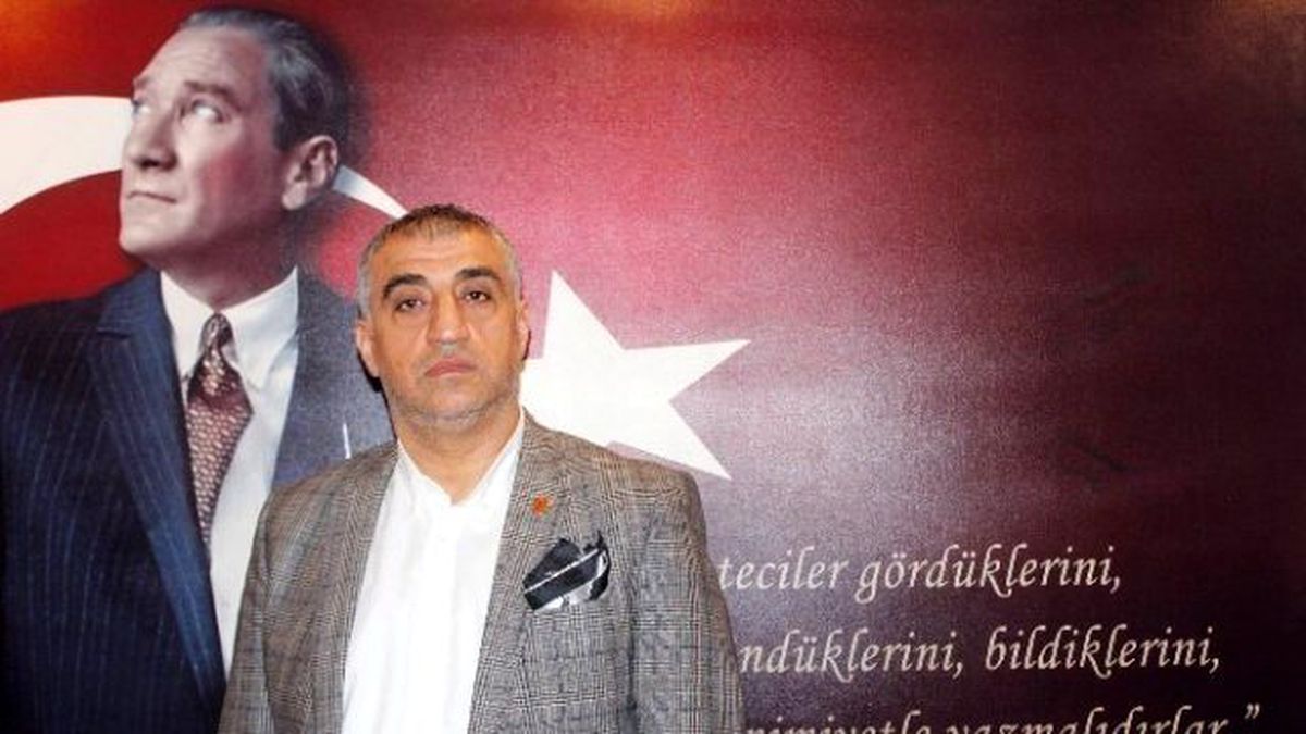Kızılaslan\'dan Darbe Girişimine Kınama