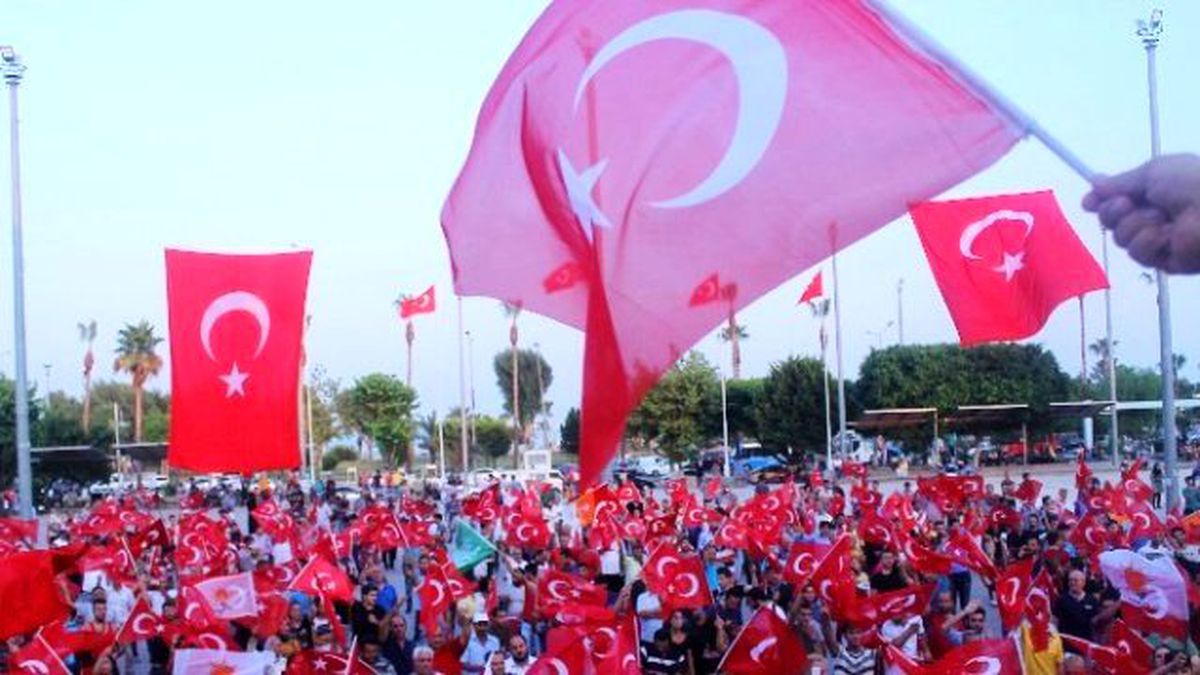 Mersinliler Yine Meydanlarda