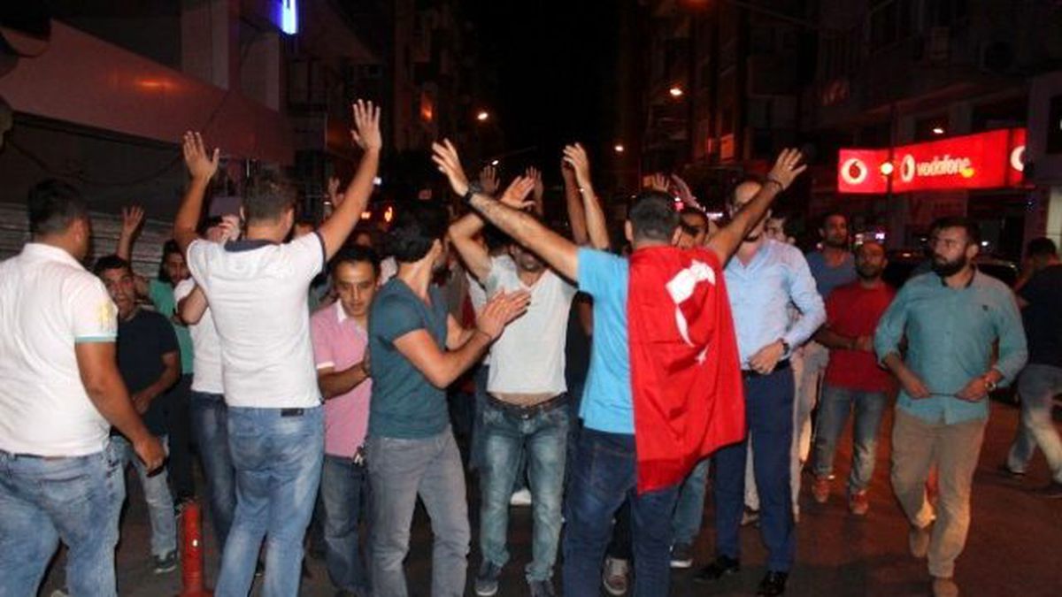 Nazilli Sokağa Döküldü