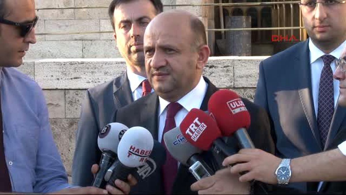Savunma Bakanı Işık \'Darbe Tehlikesi Tümüyle Geçmiştir\' Demek İçin Daha Erken