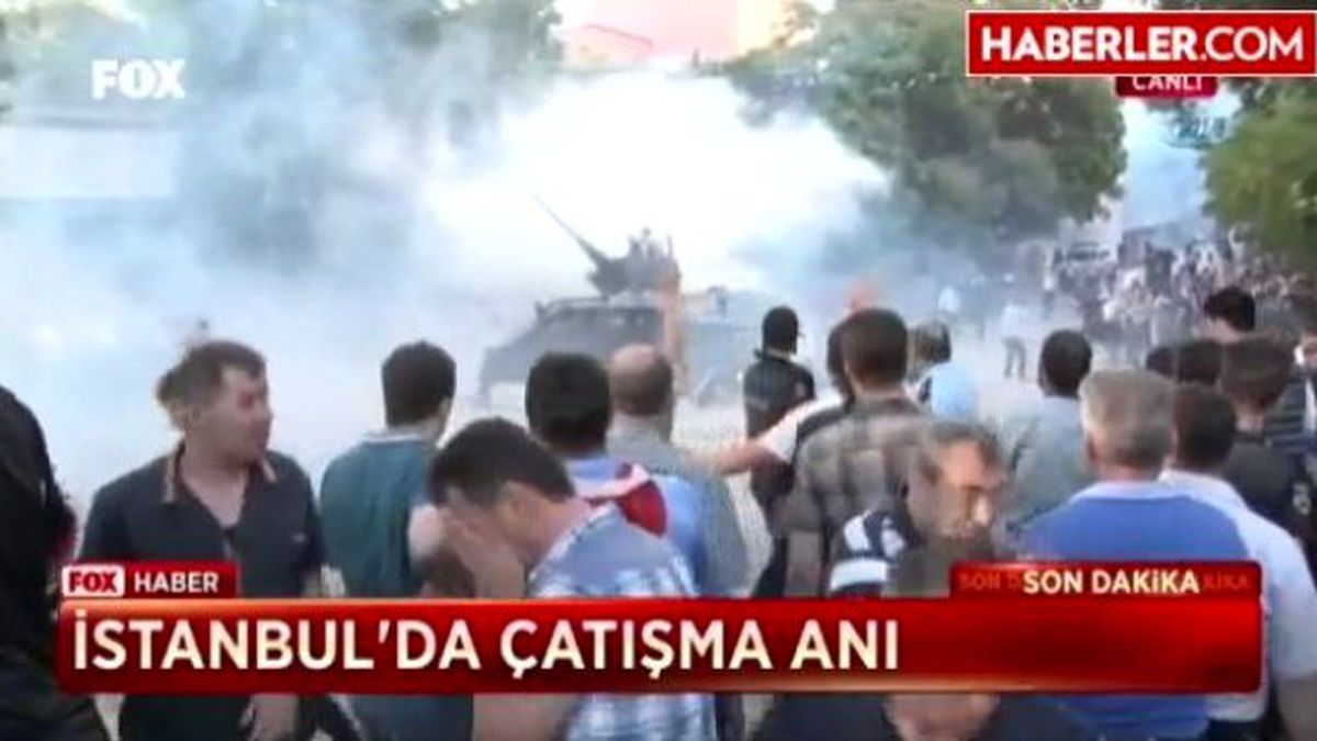 Sıhhıye'de Linç Edilmek İstenilen Asker Tank İçinde Mahsur Kaldı