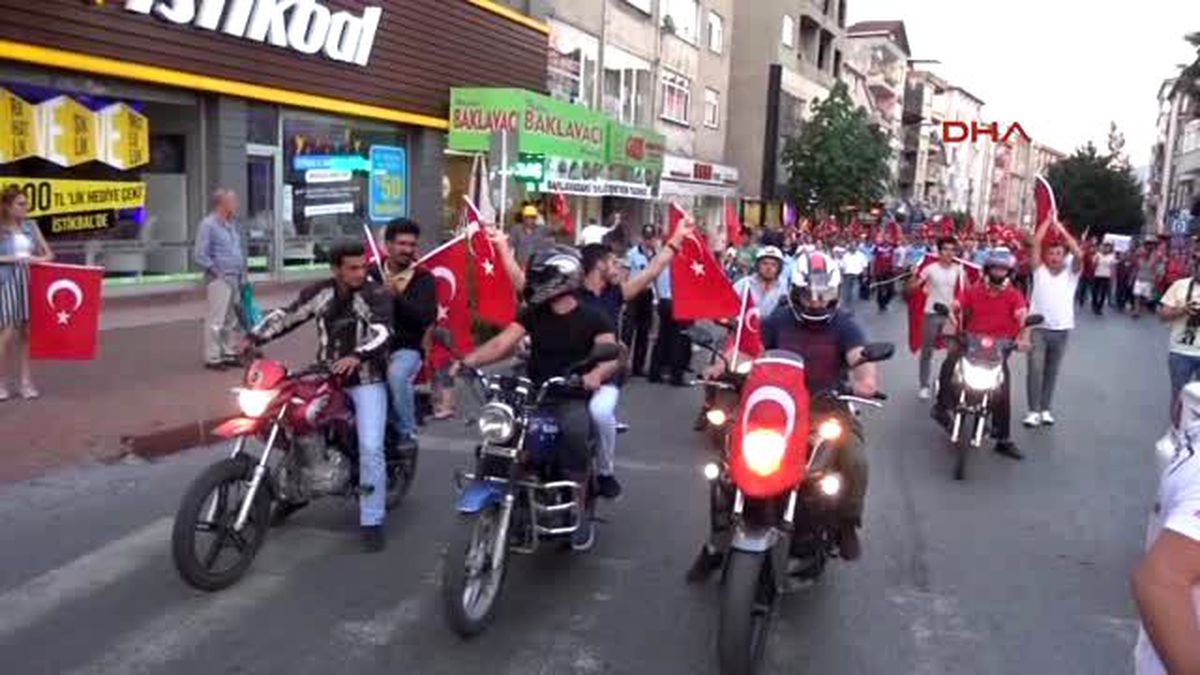 Zonguldak\'ta Darbe Girişimi Protesto Edildi