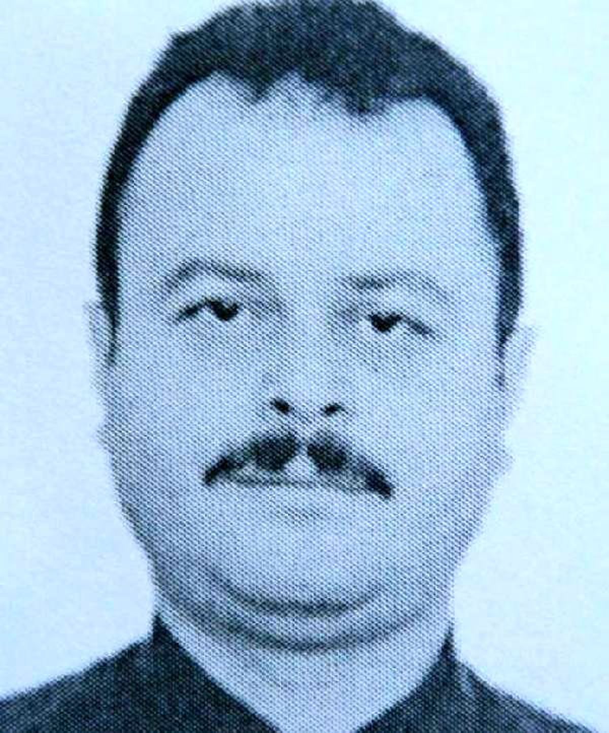 Aksaray\'da 1\'i Müdür 2\'e Polise Gözaltı