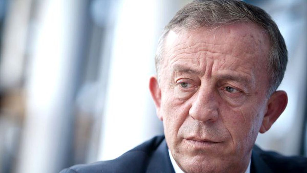 Ali Ağaoğlu'ndan Yaralı Güvercine Lüks Müdahale