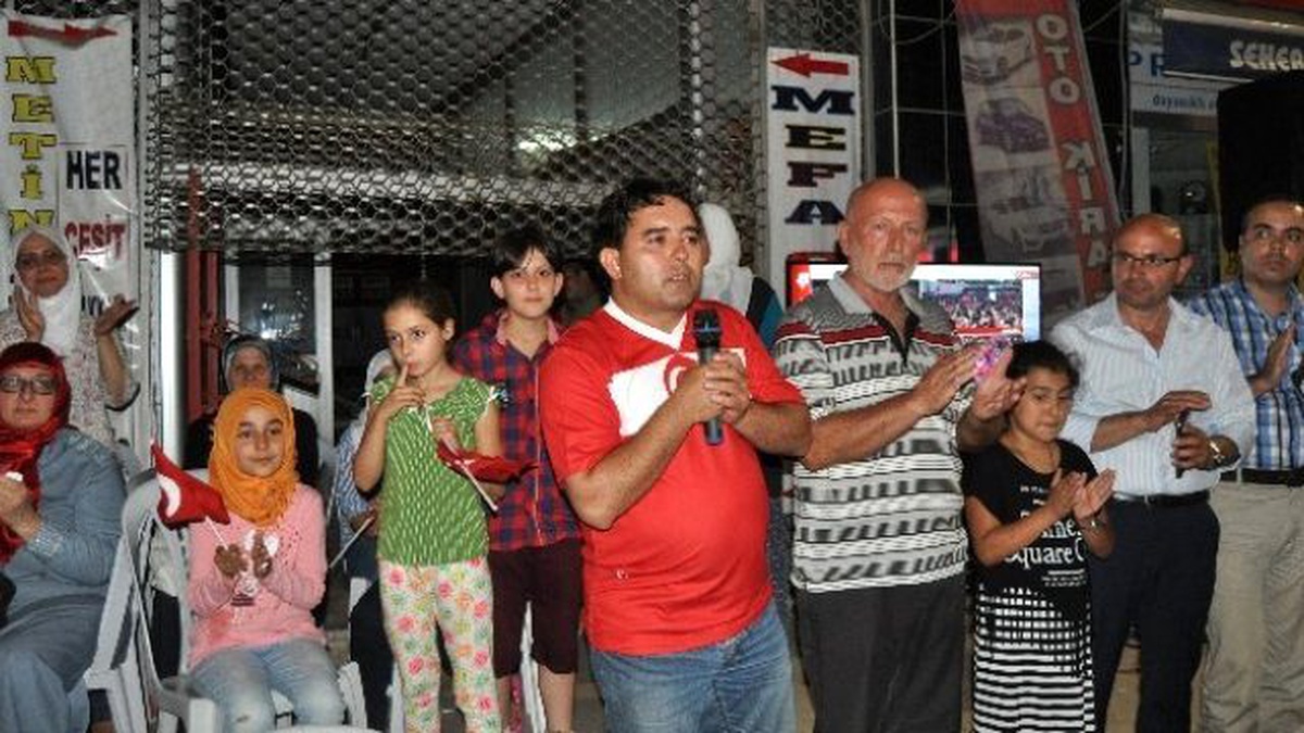 Altınova Kaymakamı: "Türk Milleti \'Gazi\' Oldu"