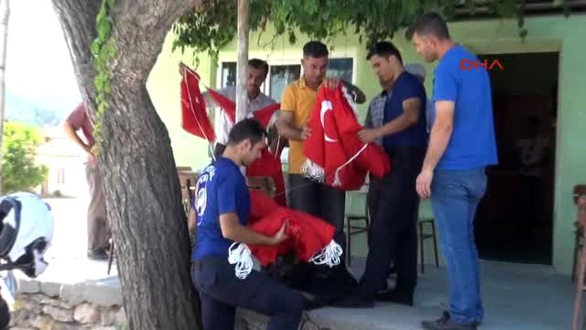 Balıkesir\'de Şehit Acısı
