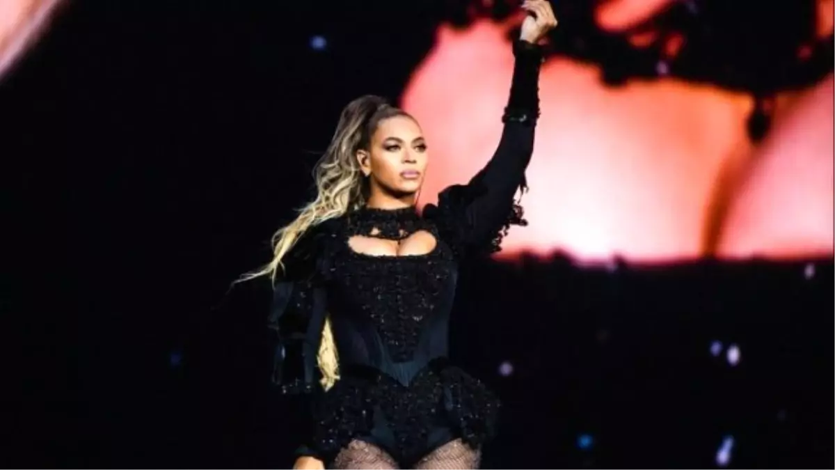 Beyonce, Türkiye'de Hayatını Kaybedenler İçin Şarkısını Söyledi