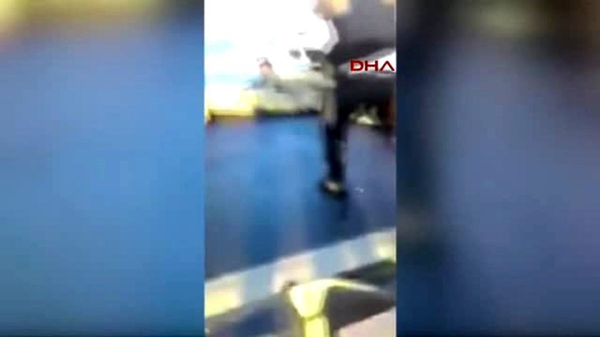Boğaziçi Köprüsü\'nde Askerlerin Teslim Olmasından Sonra Yaşananlara Dair Yeni Görüntüler