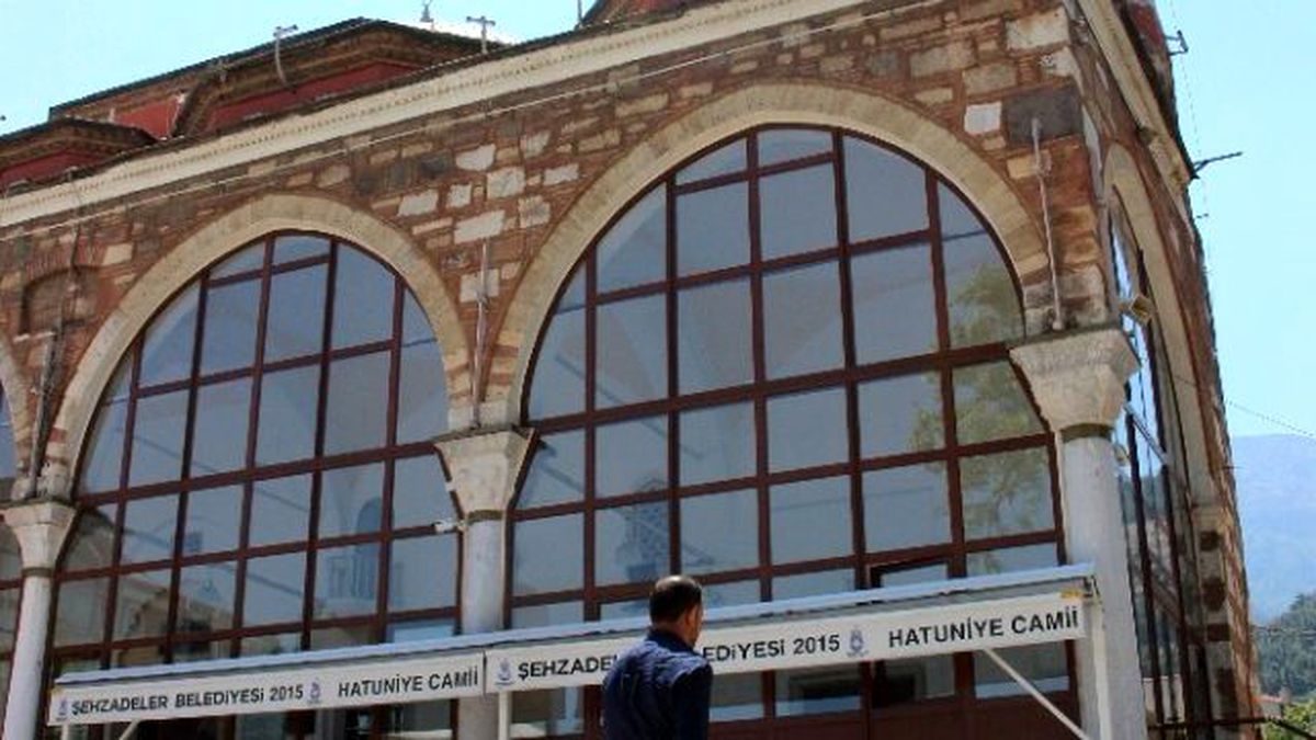 85 Bin Camide Aynı Anda Şehitler İçin Sala Okundu