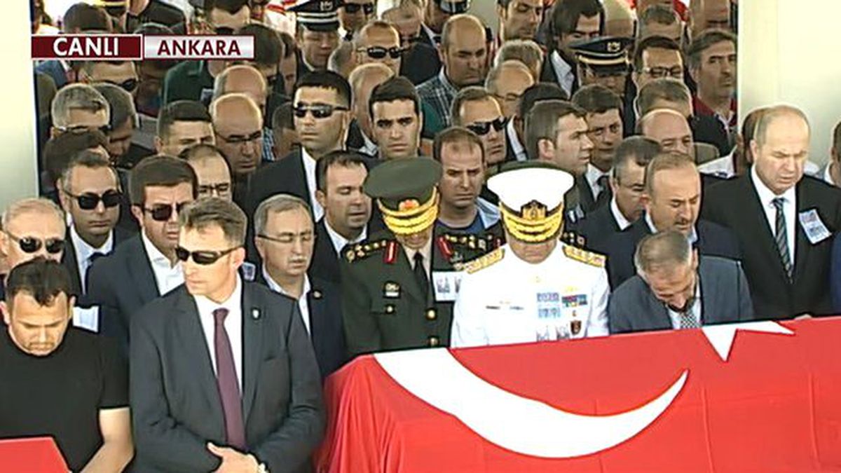 Darbe Girişimi Sonrası Kuvvet Komutanları İlk Kez Görüntülendi