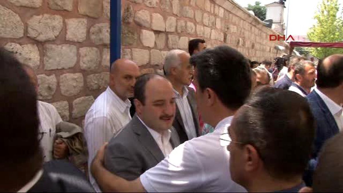 Darbe Girişiminde Hayatını Kaybeden 6 Kişi Fatih Camii\'nden Uğurlandı-1