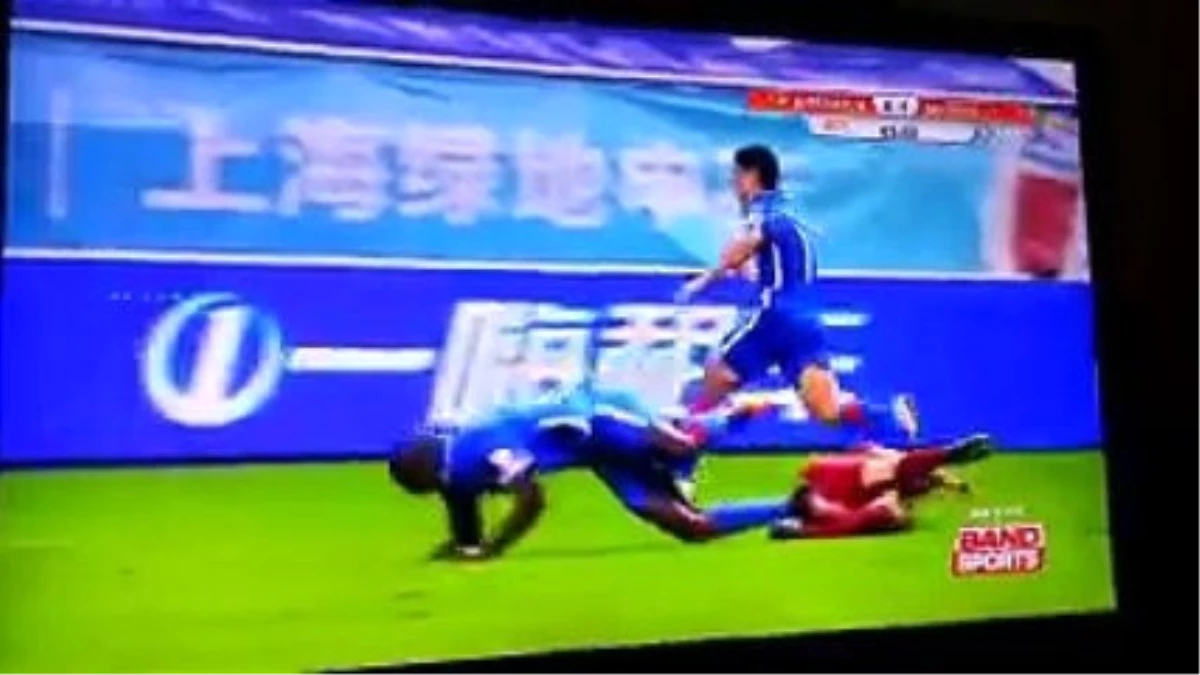 Demba Ba\'ya Şok Sakatılık! Kırık Var..